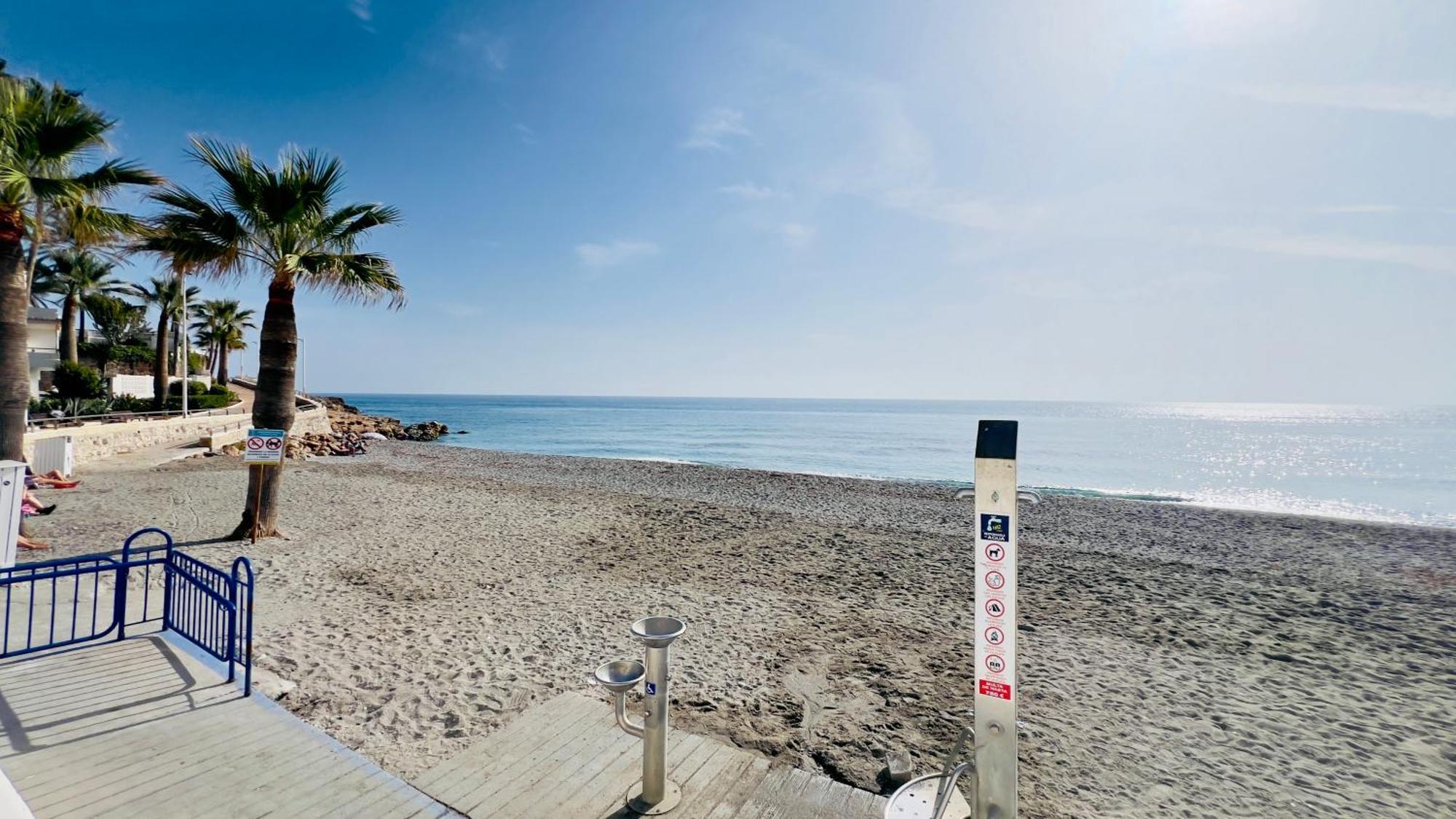 Torresol Sea View Lägenhet Nerja Exteriör bild